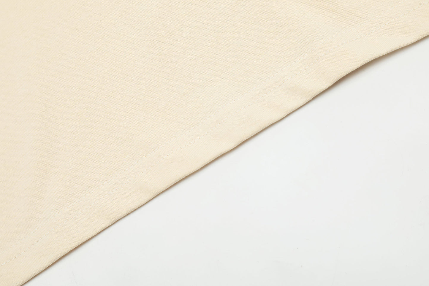 מחלקת גלריה חולצת טריקו חדשה D64