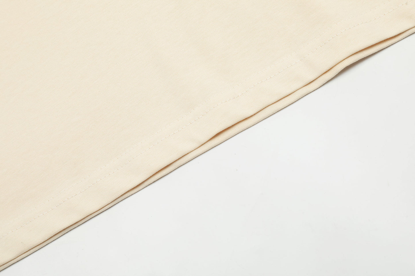 מחלקת גלריה חולצת טריקו חדשה D58