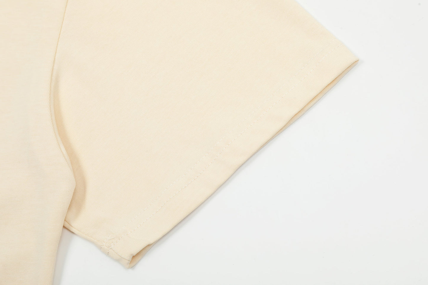 מחלקת גלריה חולצת טריקו חדשה D64 