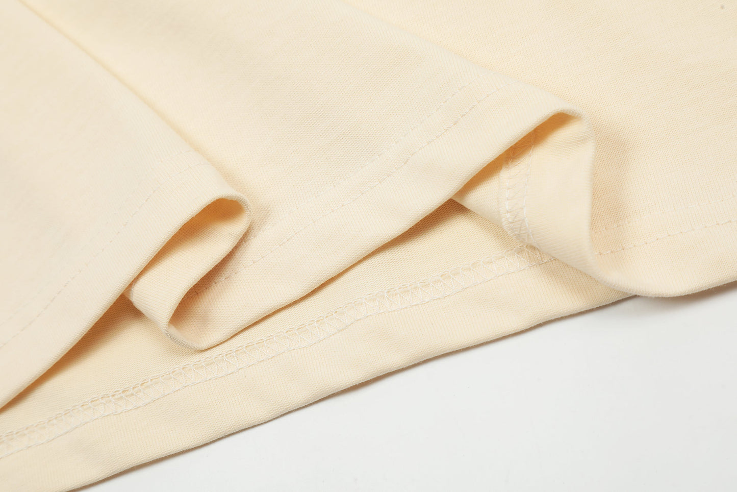 מחלקת גלריה חולצת טריקו חדשה D64 