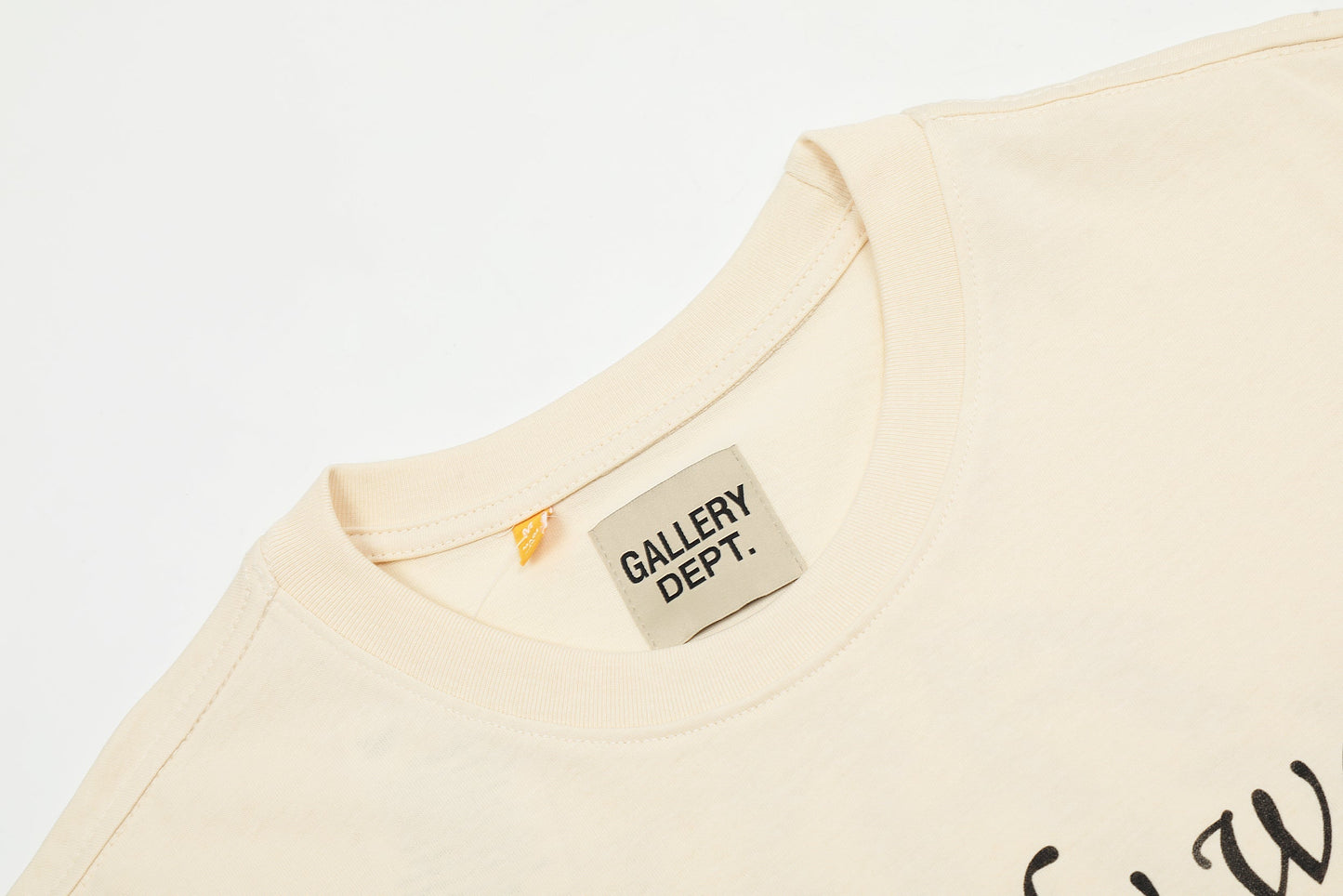 מחלקת גלריה חולצת טריקו חדשה D63 