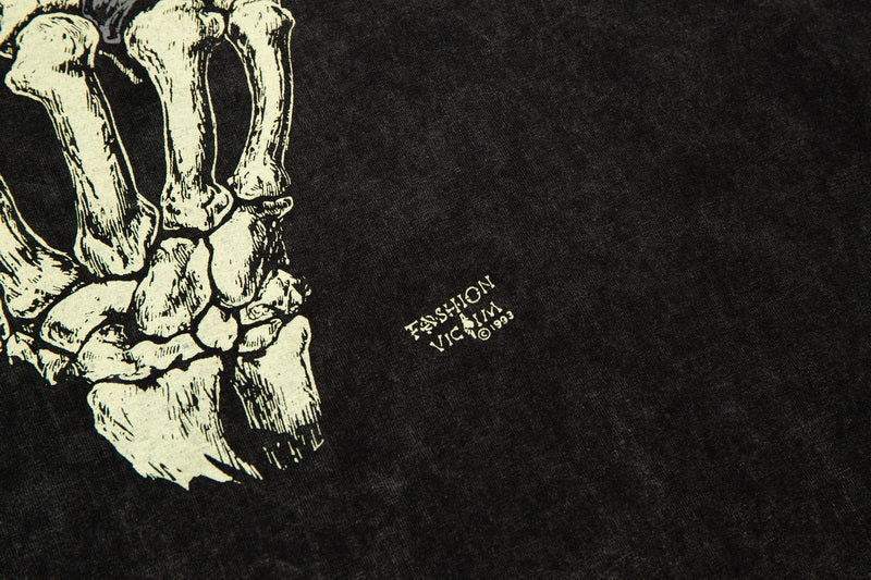 חולצת טי של מחלקת הגלריה D47 