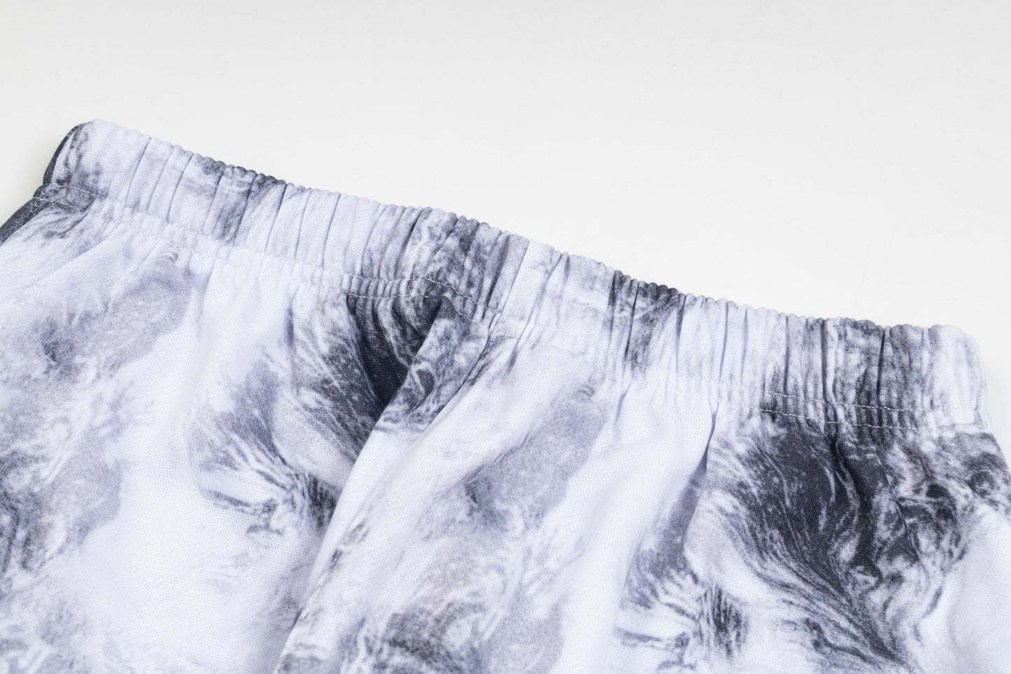 מחלקת גלריה מכנסיים חדשים 