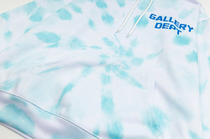 קפוצ'ון חדש של מחלקת הגלריה 