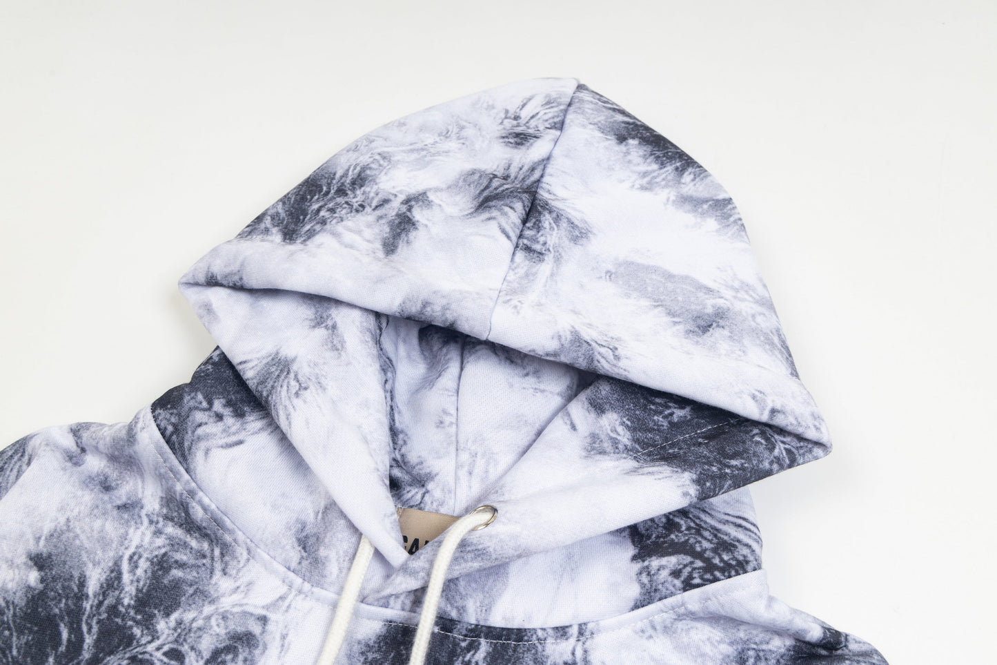 קפוצ'ון חדש של מחלקת הגלריה 