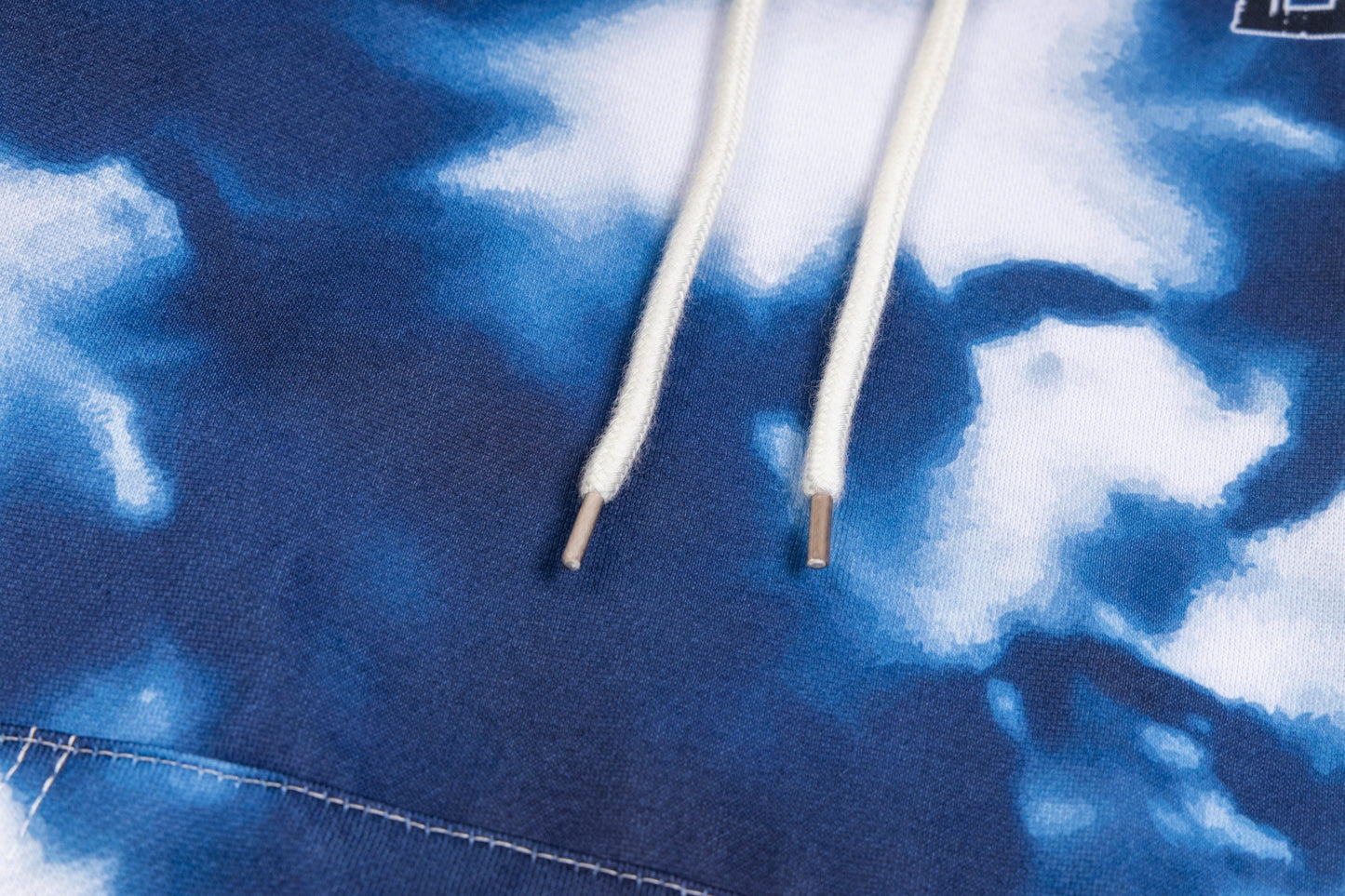 קפוצ'ון חדש של מחלקת הגלריה 