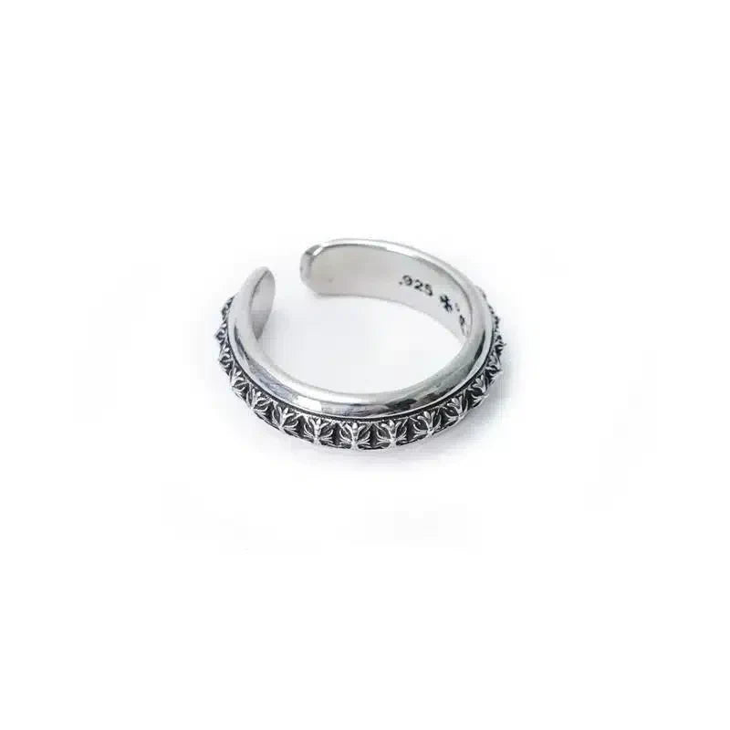 Chrome Hearts PLUS PYRAMID OPEN BAND RING