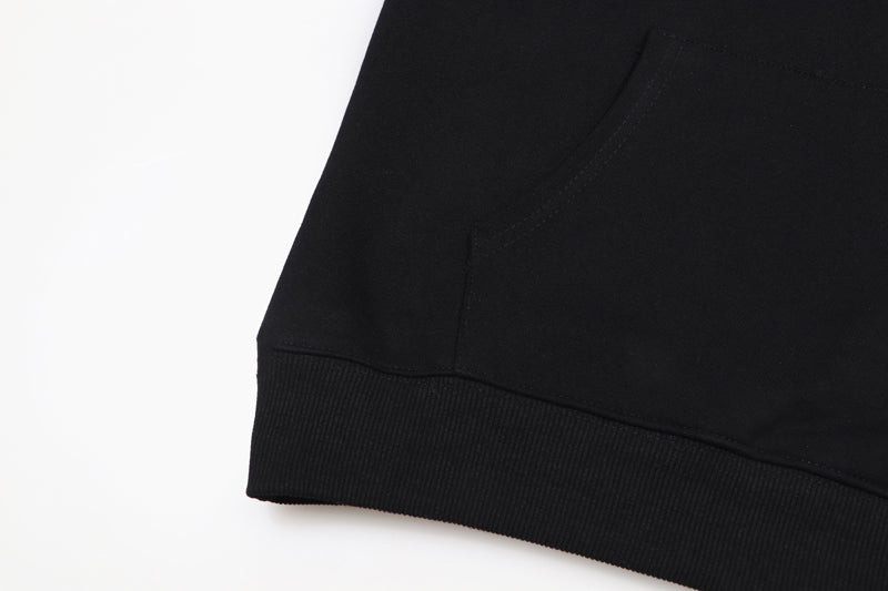 קפוצ'ון חדש של מחלקת הגלריה 