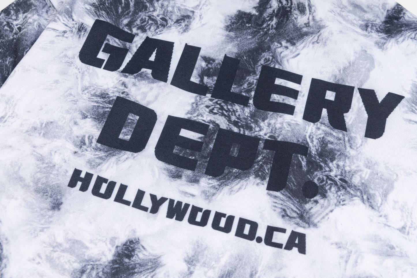 קפוצ'ון חדש של מחלקת הגלריה 