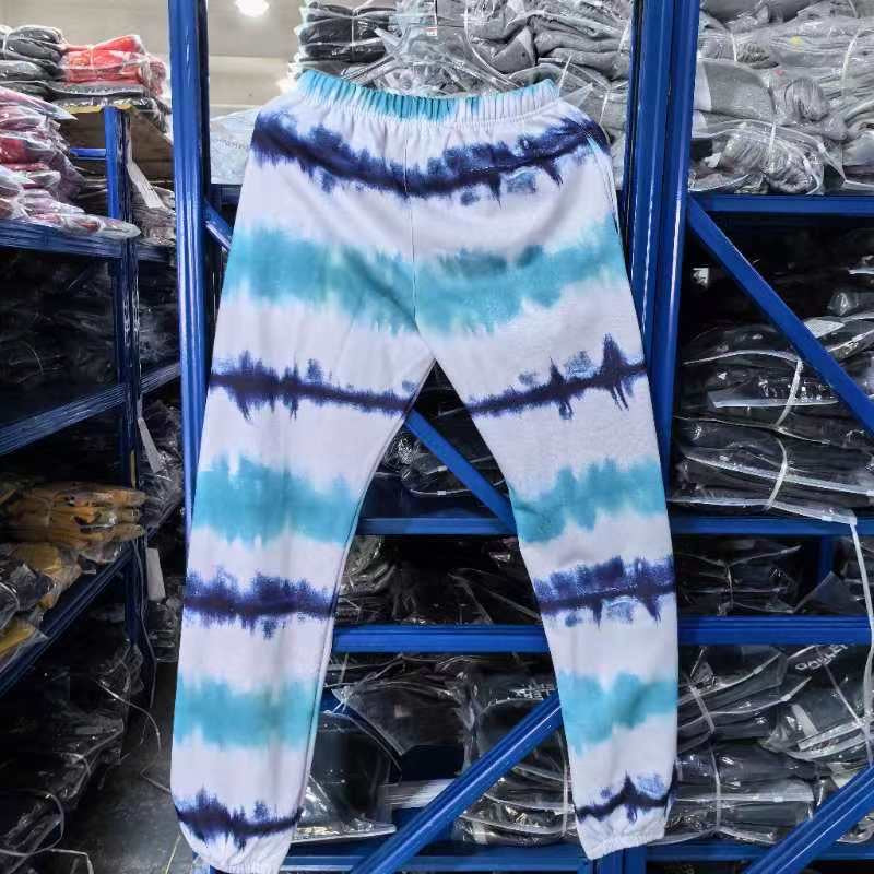 מחלקת גלריה מכנסיים חדשים 