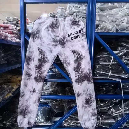 מחלקת גלריה מכנסיים חדשים 