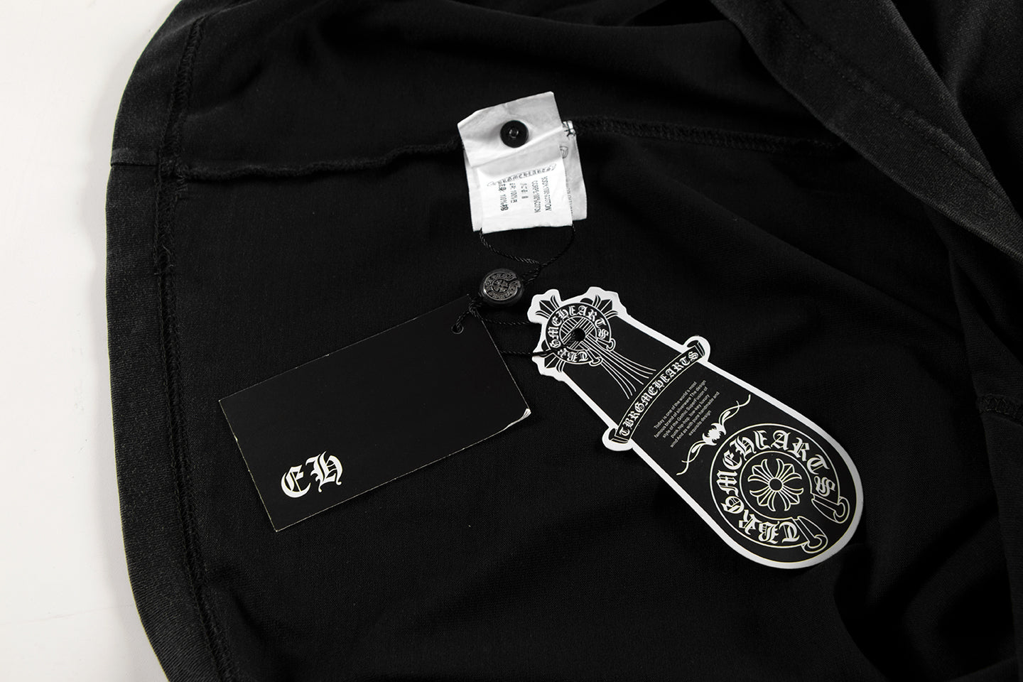 חולצות טי חדשות של Chrome Hearts TB37 