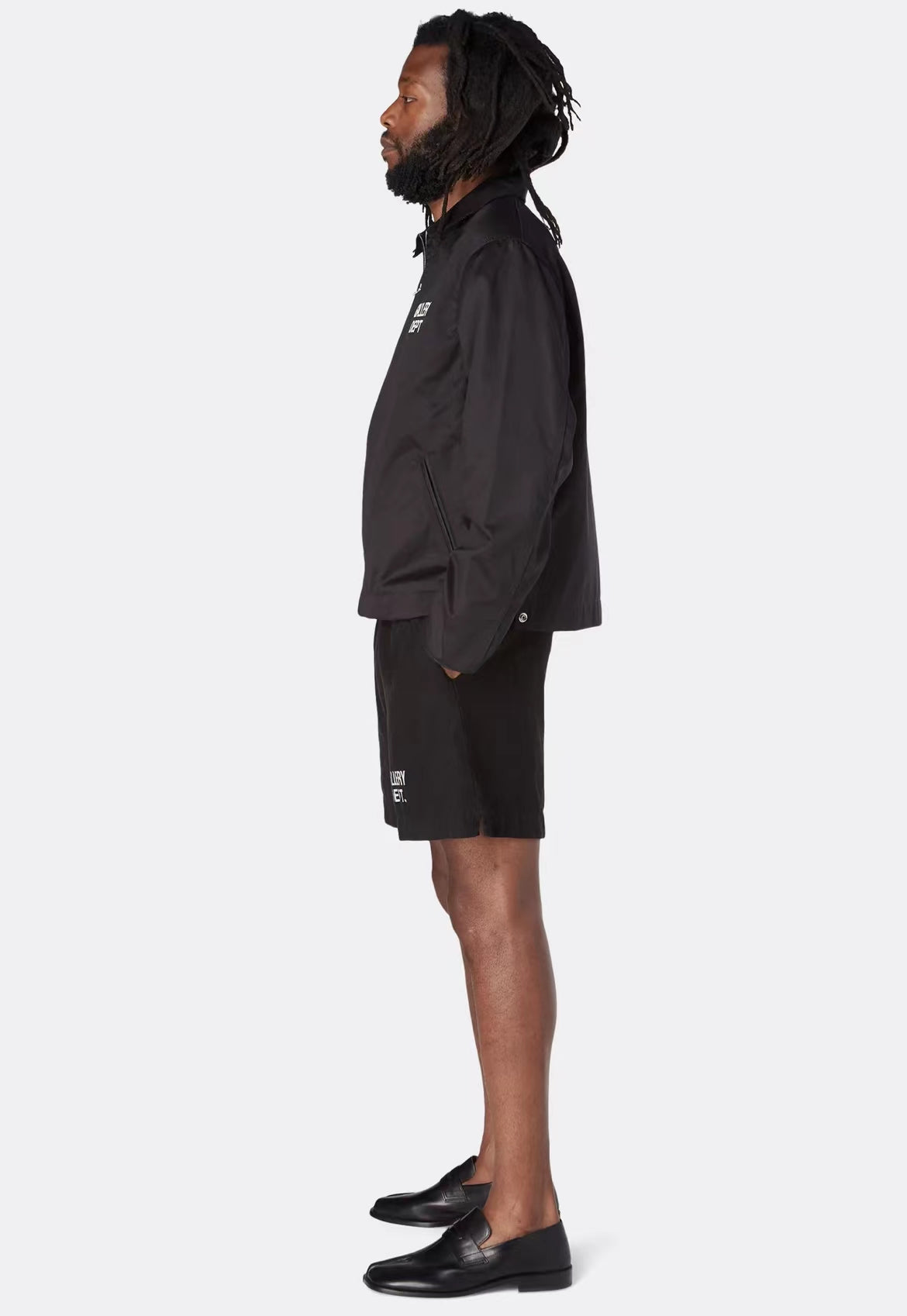 מחלקת גלריה ז'קט חדש 